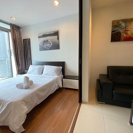 Spacious 3R,2R,Studio 5Min Walk To Time Square,Lalaport, Pool,Gym,Wifi Apartment Куала Лумпур Екстериор снимка