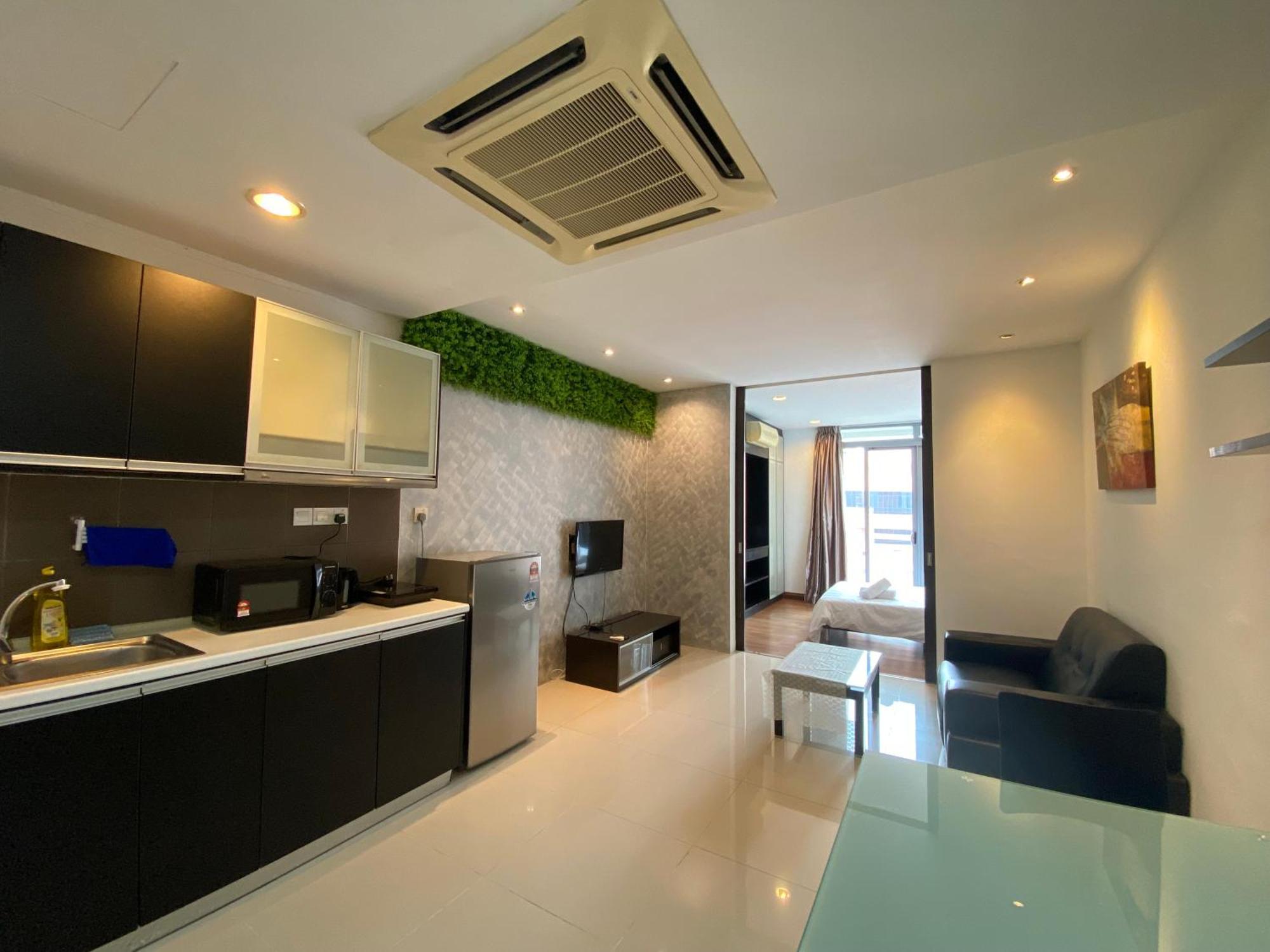 Spacious 3R,2R,Studio 5Min Walk To Time Square,Lalaport, Pool,Gym,Wifi Apartment Куала Лумпур Екстериор снимка
