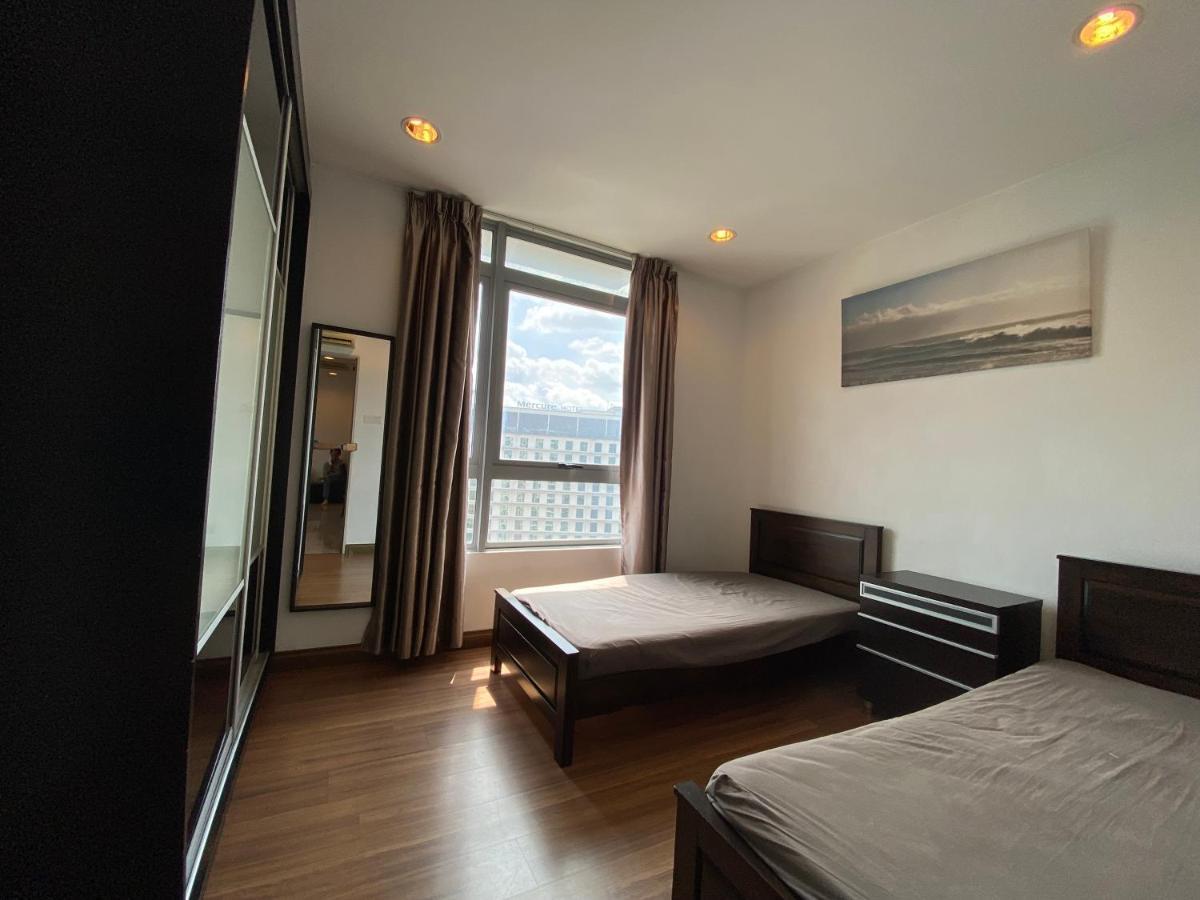 Spacious 3R,2R,Studio 5Min Walk To Time Square,Lalaport, Pool,Gym,Wifi Apartment Куала Лумпур Екстериор снимка