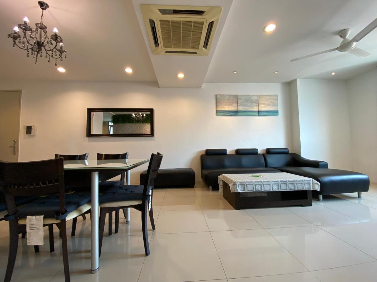 Spacious 3R,2R,Studio 5Min Walk To Time Square,Lalaport, Pool,Gym,Wifi Apartment Куала Лумпур Екстериор снимка