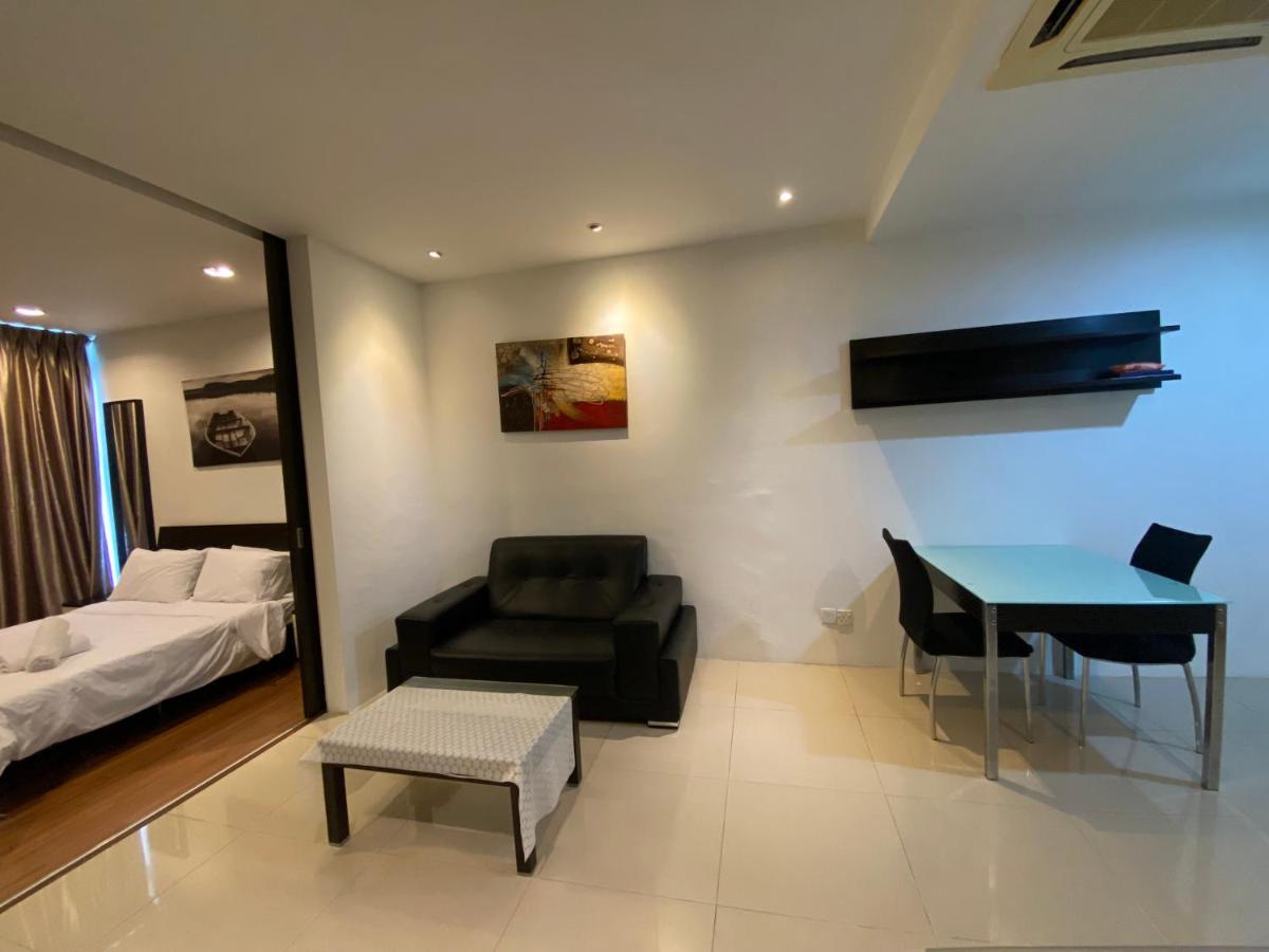 Spacious 3R,2R,Studio 5Min Walk To Time Square,Lalaport, Pool,Gym,Wifi Apartment Куала Лумпур Екстериор снимка